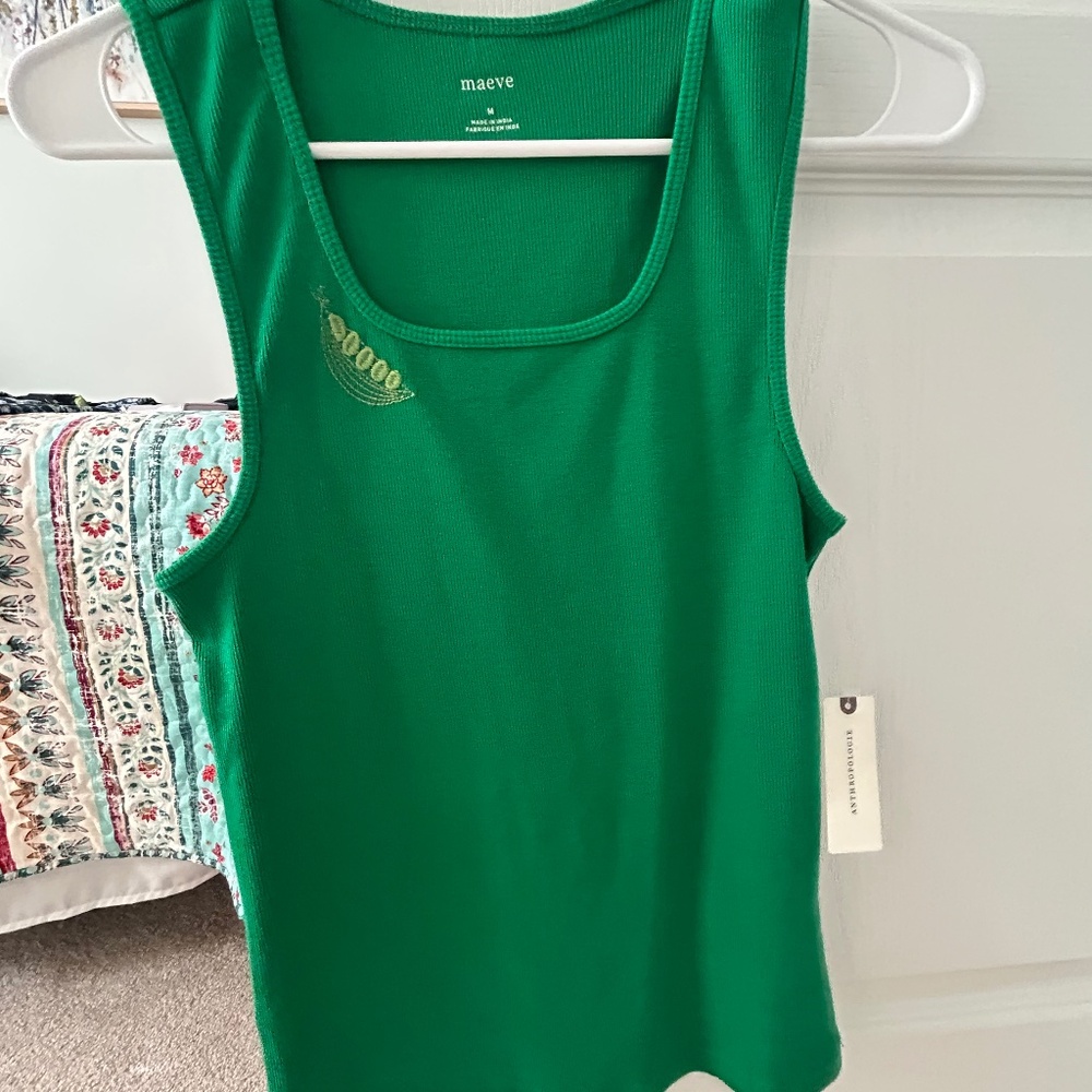 NWT Anthropologie Maeve Green Tank Size Med with Peas